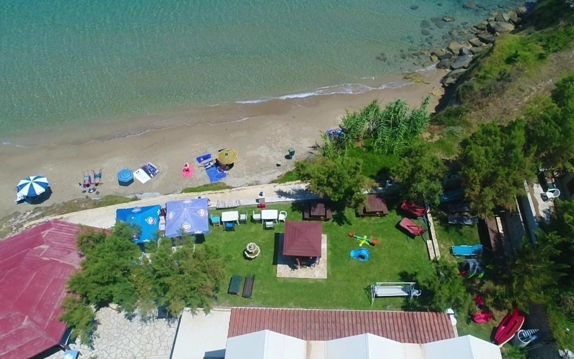 Psarou Studios Amoudi Buitenkant foto
