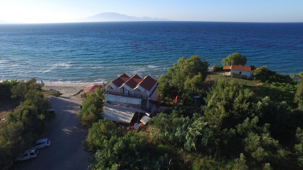 Psarou Studios Amoudi Buitenkant foto